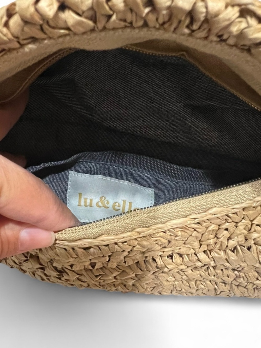 Lu & elle Woven Straw Belt Bag NWT Tan Raffia Crossbody Fanny Pack Summer - Picture 4 of 10